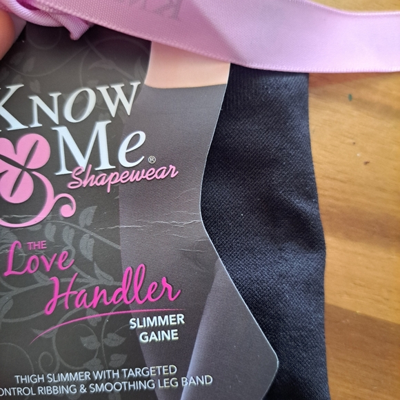 NWT Shapewear in black M - Picture 2 of 3
